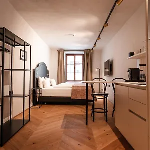 https://h5-grauer-bar-studios-more.soldenhotels.net