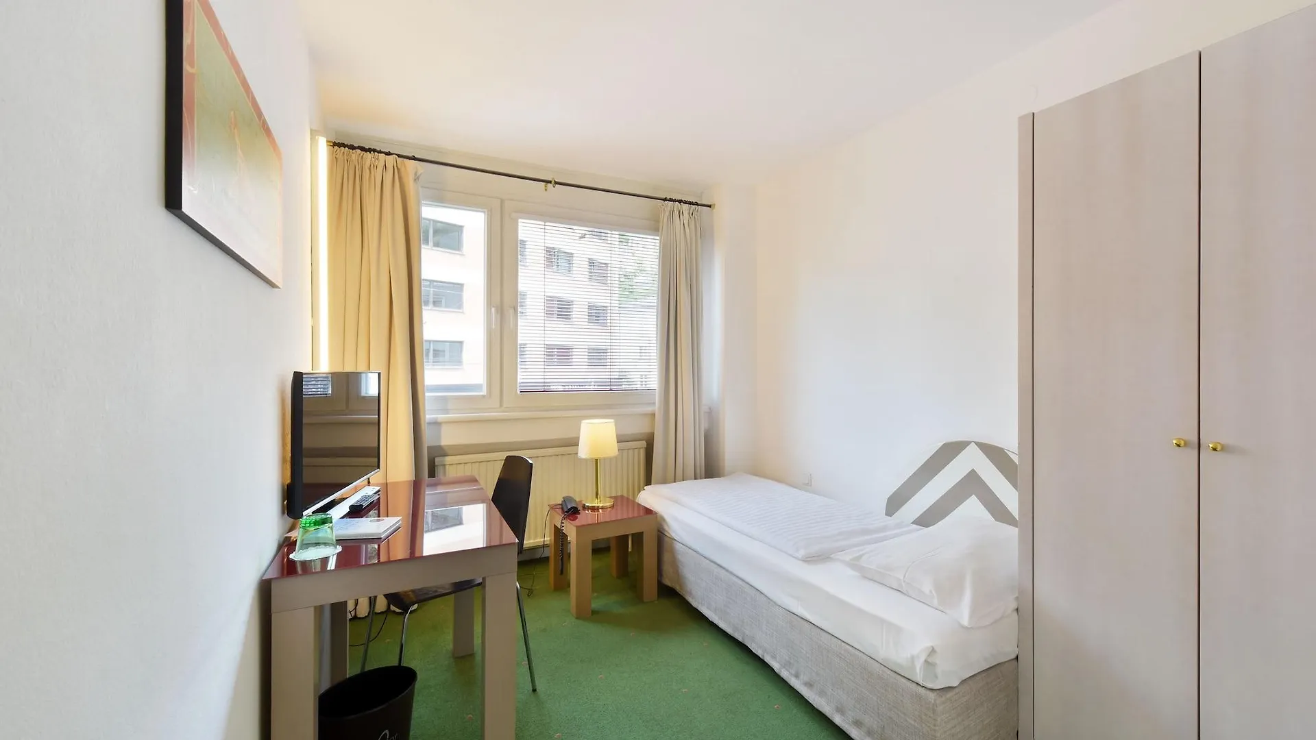 Hotel Neutor Express Solnohrad