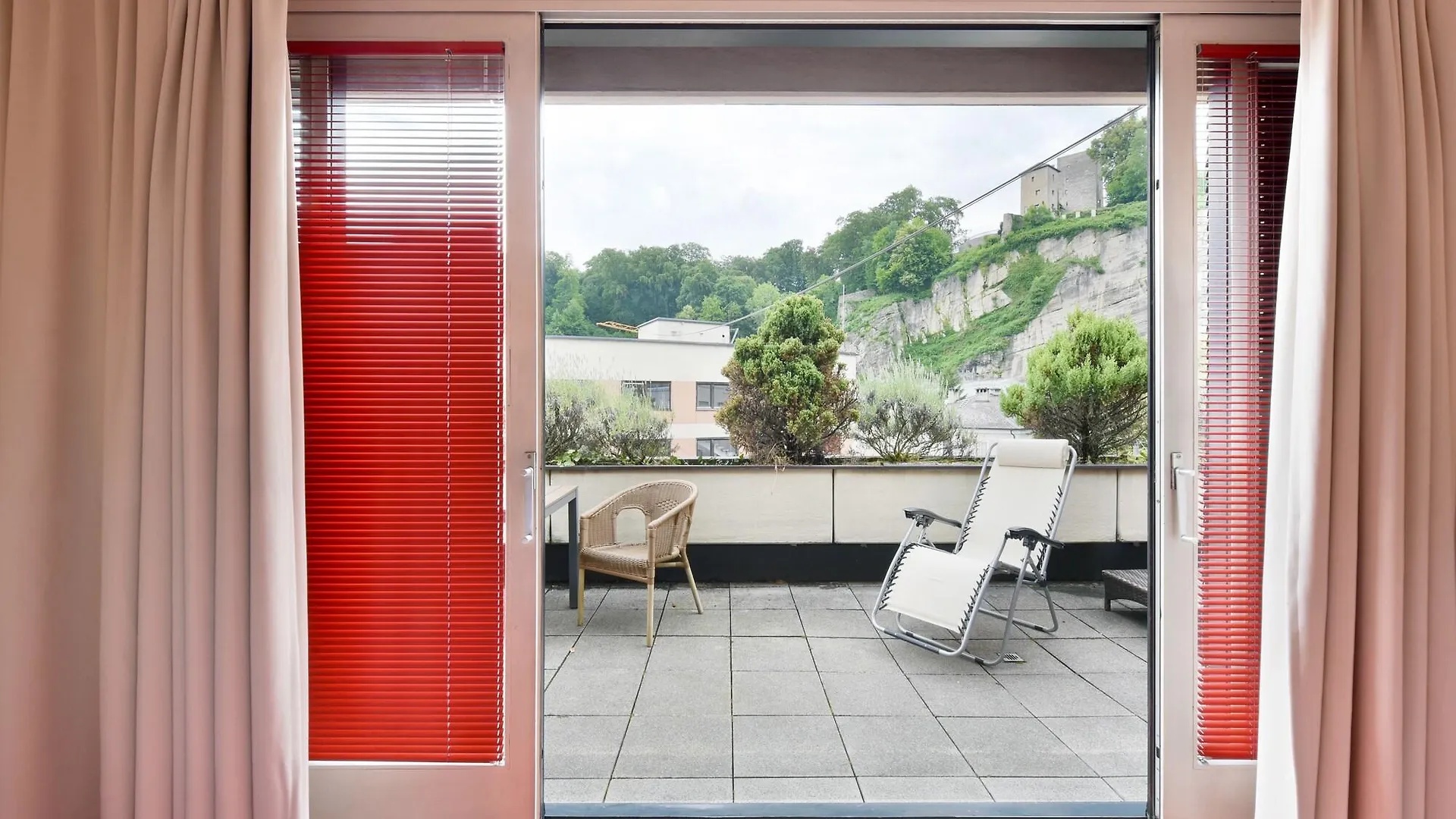 Hotel Neutor Express Solnohrad 3*,